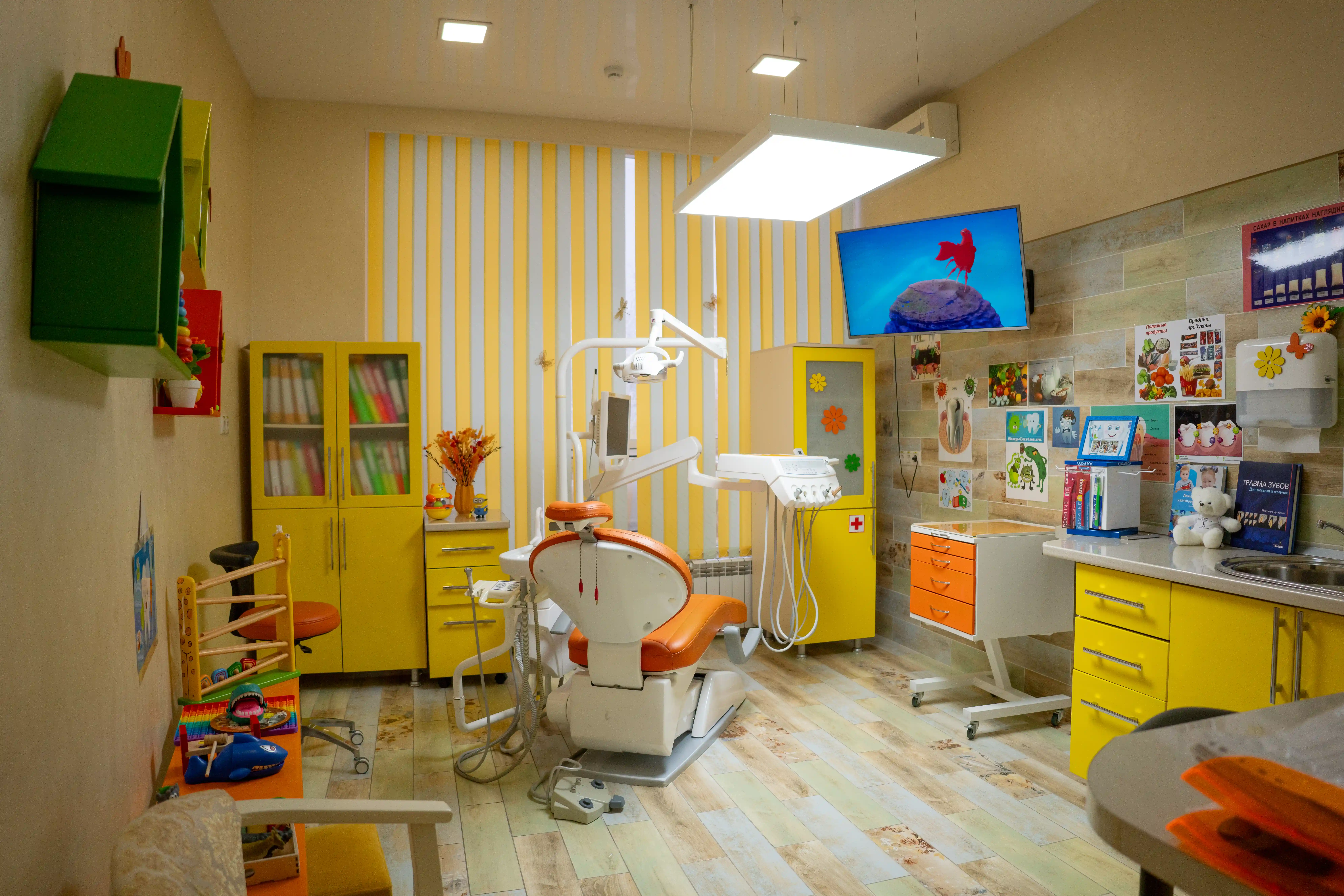 Врач за работой